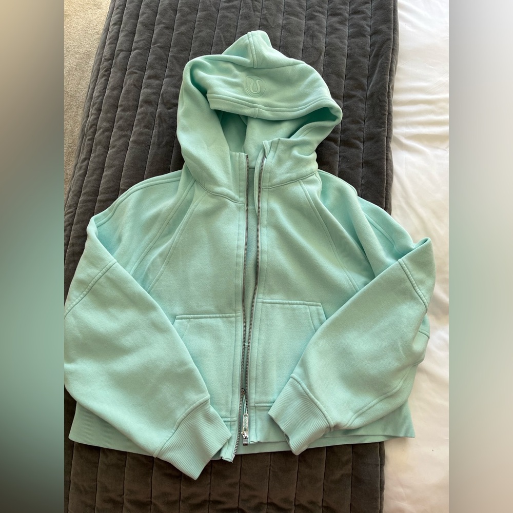 Lululemon cropped scuba full-zip sweatshirt